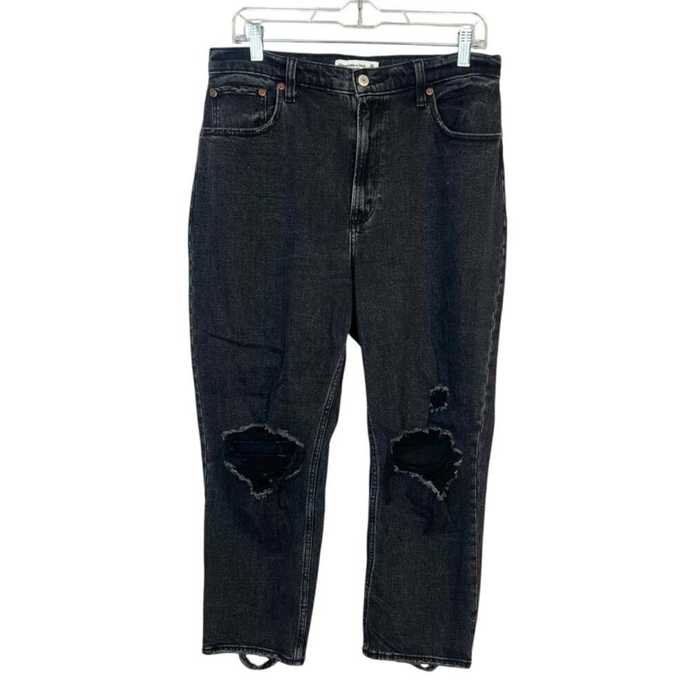 A&F Curve Love Ultra High Rise Ankle Straight Jeans Washed Black sz 10/30 *SHORT